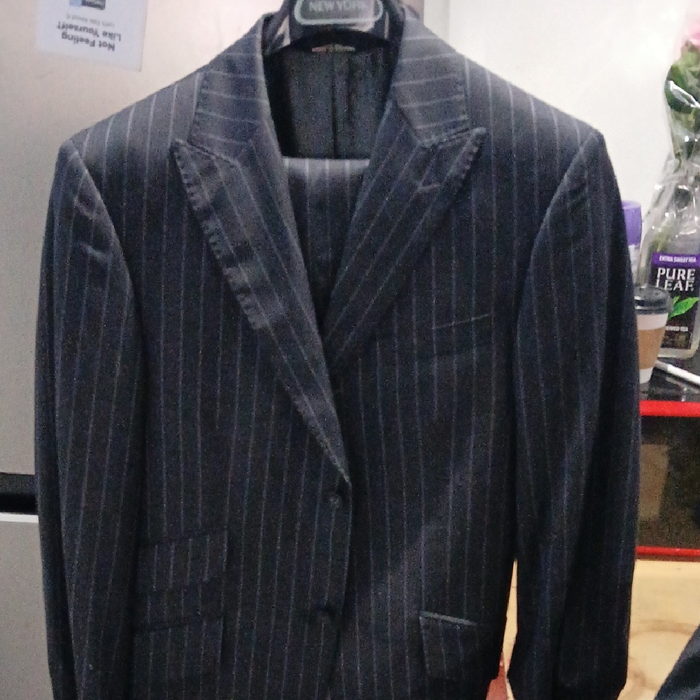 Banana Rupublic Full Men's Suit (Size 38)